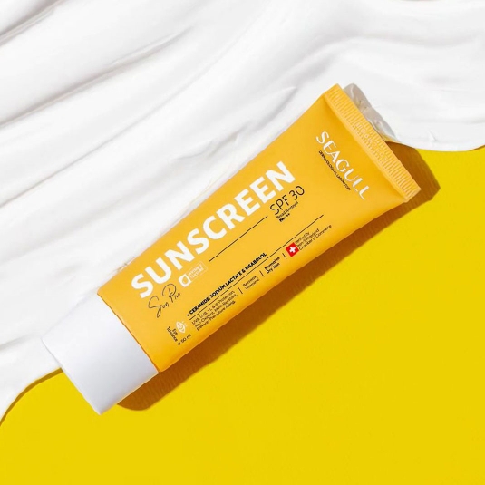 کرم ضدآفتاب مرطوب کننده سی گل با SPF 30 حجم 50 میل